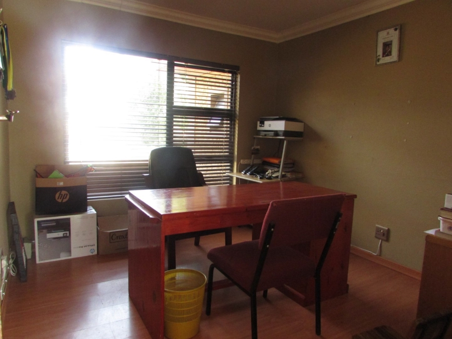 To Let 3 Bedroom Property for Rent in Woodland Hills Wildlife Estate Free State